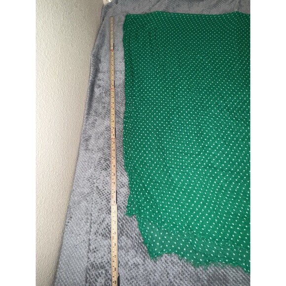 Polka dot green sheer scarf - Picture 5 of 7